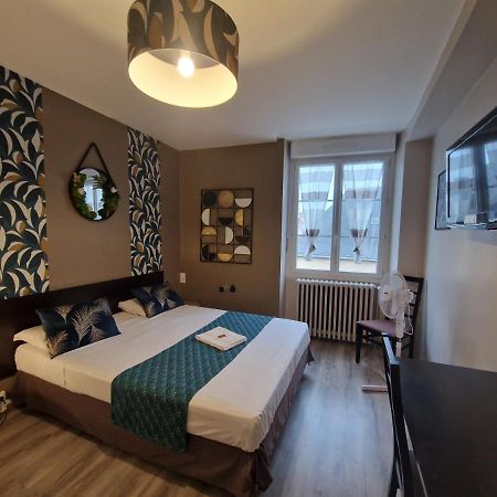Hotel Saint Francois Precigne Soiree Etape Sur Demande Proche Sable-Sur-Sarthe 외부 사진